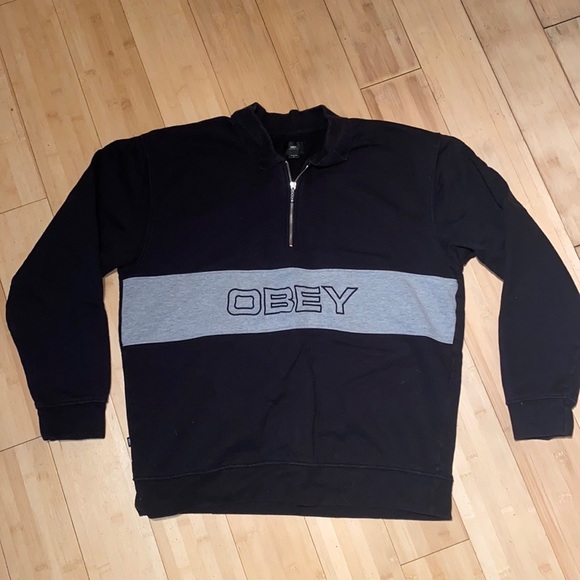 quarter zip sweatshirt - Picture 2 of 3